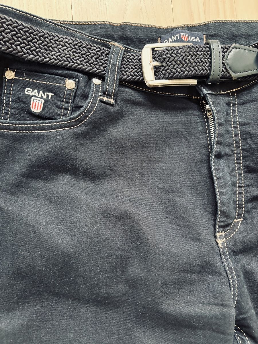 Gant Jeans: Gant Jeans, Grösse 32, mit Gürtel, NEU – Nuovo (secondo la descrizione) da Oberengstringen venduto da Marling 1