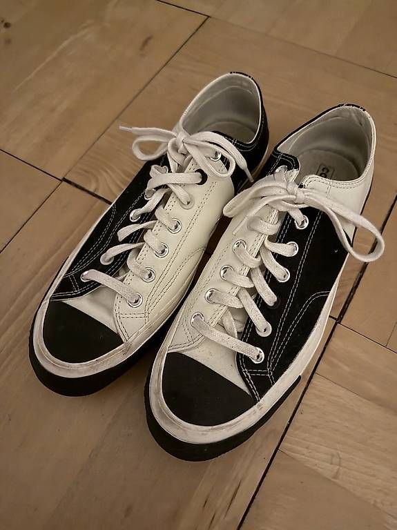 Herrenschuhe: Converse Chucks Gr.44 – Gebraucht aus  von