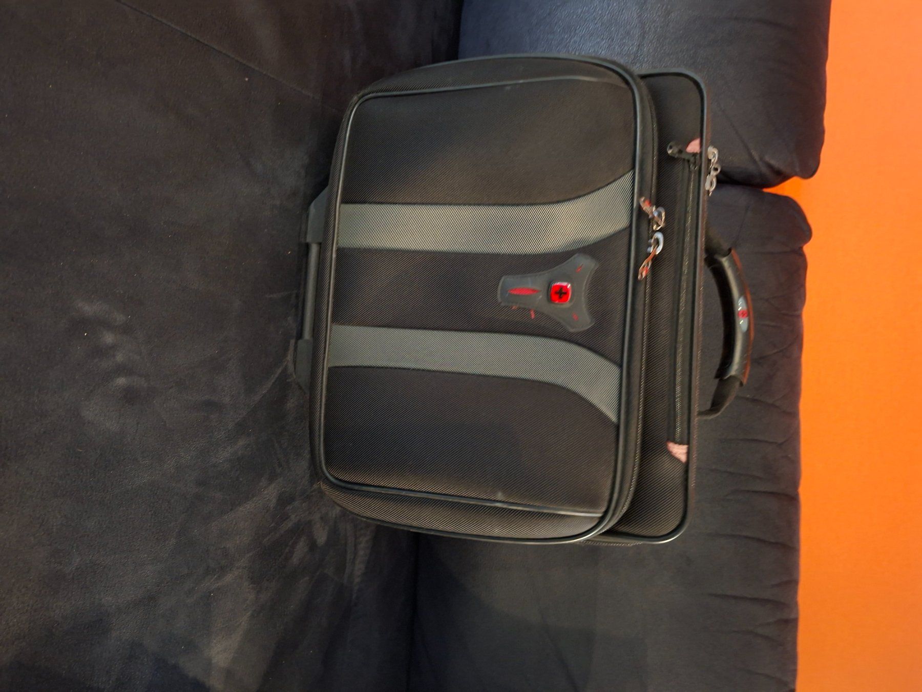Reisekoffer: Wenger Rollkoffer – Gebraucht aus Niederlenz von cor_y5ry