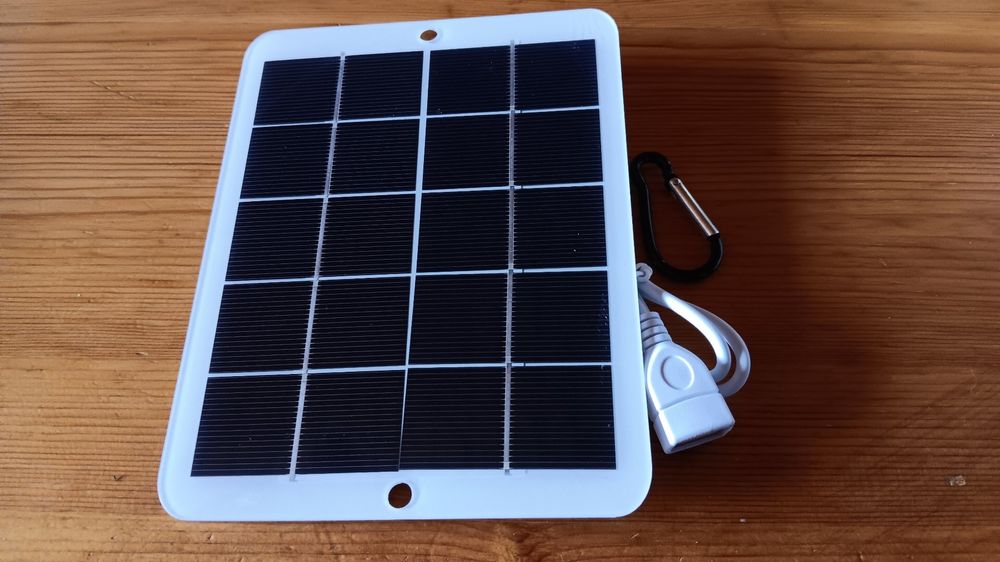 Dispositivi a energia solare: Solarladegerät für Handy – Nuovo e nell'imballaggio originale da Sempach - Station venduto da mosquito01