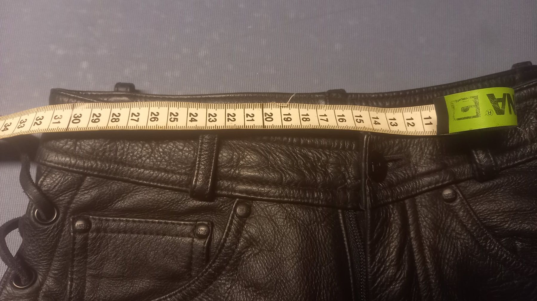 Pantaloni: IXS Motorrad-Lederhose geschnürt – Usato da Witterswil venduto da corbist 3