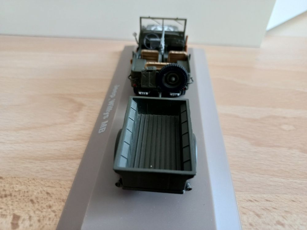 NOREV ancien PEUGEOT 404 avec TO et crochet d'attelage 1/43 - Jeux & Jouets