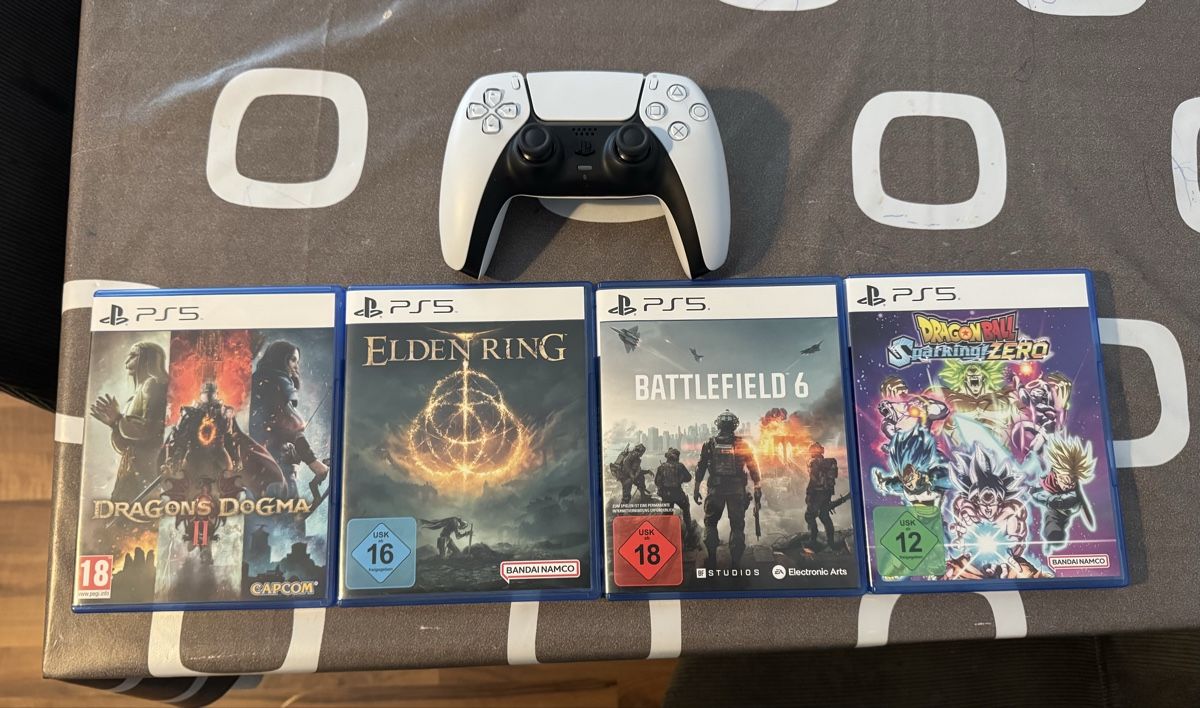 Sony Console: PS5 Pro + 4 Games Neuwertig – Nuovo (secondo la descrizione) da Grenchen venduto da albay3.96_ 2