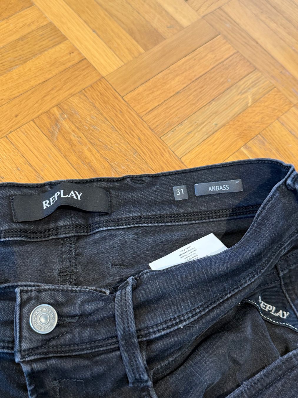Replay Jeans: Replay Anbass Hyperflex Herren Jeans – Usato da Meggen venduto da Smikopiko 3