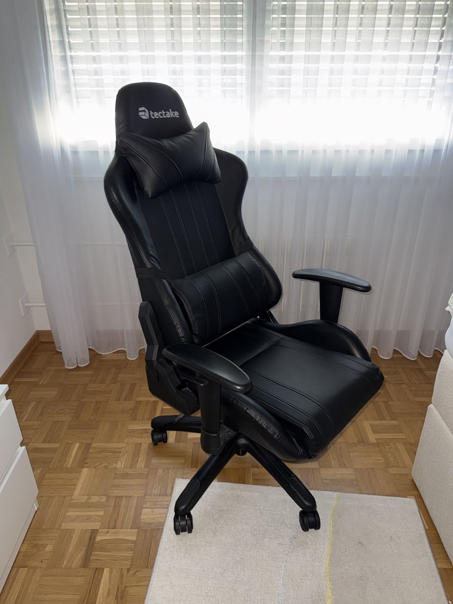 TecTake Stühle: Gaming-Stuhl zu verkaufen – Gebraucht aus Volketswil von Zhf_R