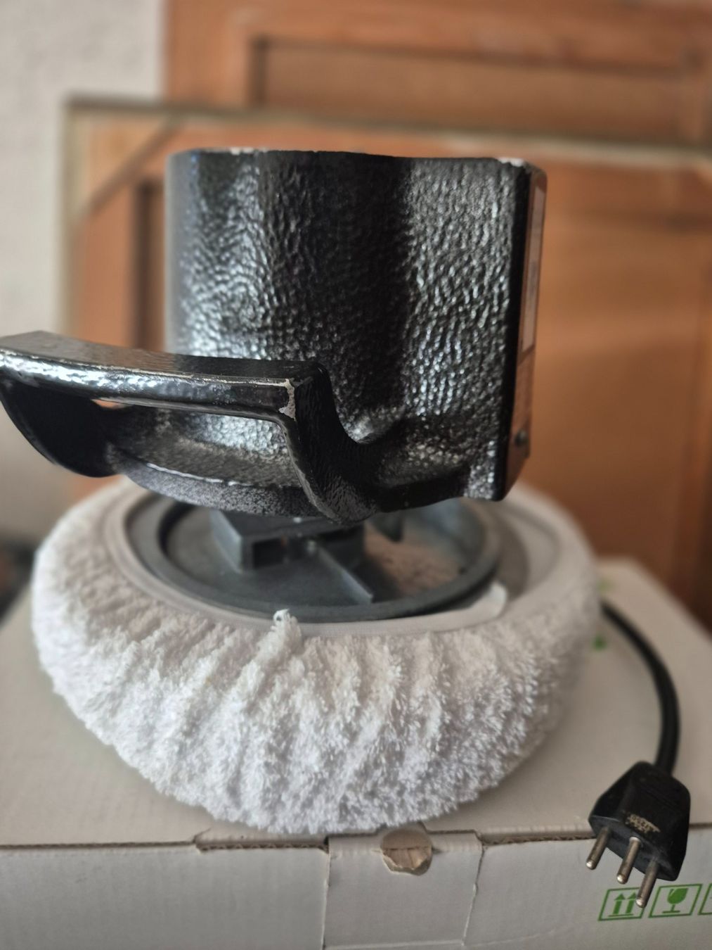 Tutte le macchine: Polisseuse électrique – Usato da Essertes venduto da onezoneplay 1