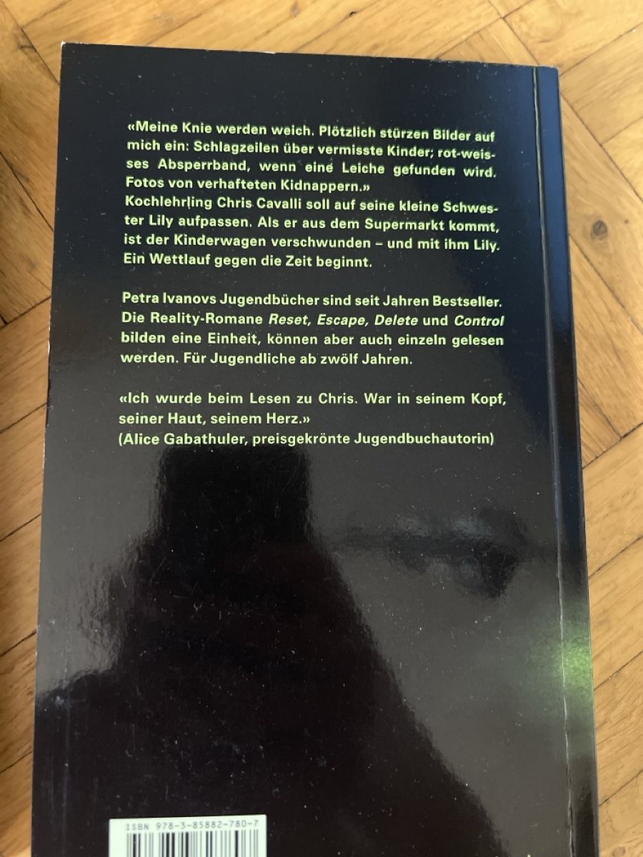 Bücher: Petra Ivanov Jugendromane Escape und Delete 2 Buecher – Neu (gemäss Beschreibung) aus Oberengstringen von Kadarp 2