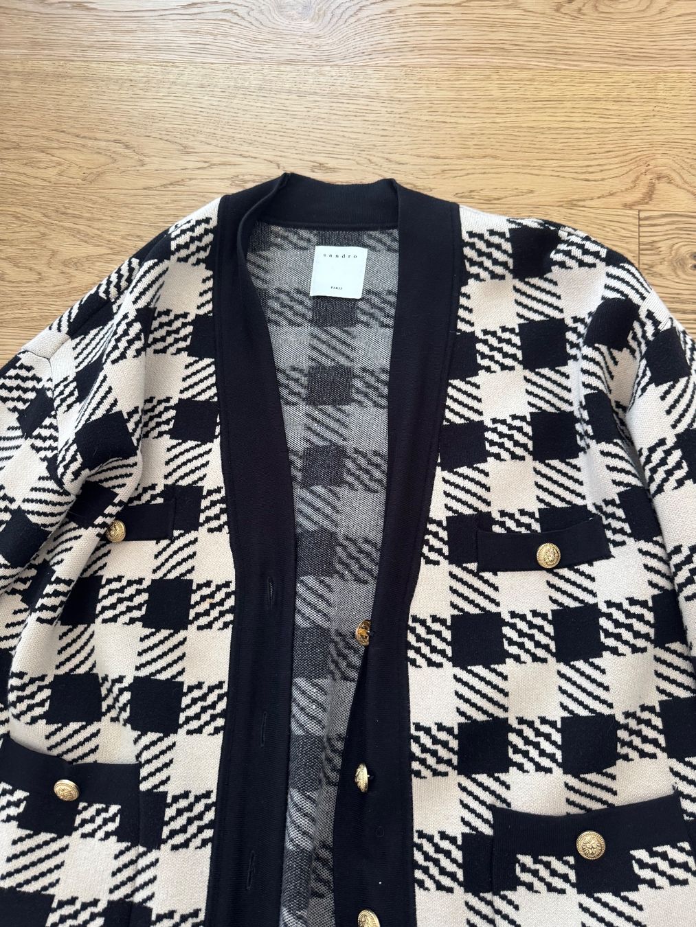Sandro Pulls & Sweat-shirts: Sandro , oversized, sehr gut. Zustand – D'occasion à Kilchberg ZH par tat_b228 1