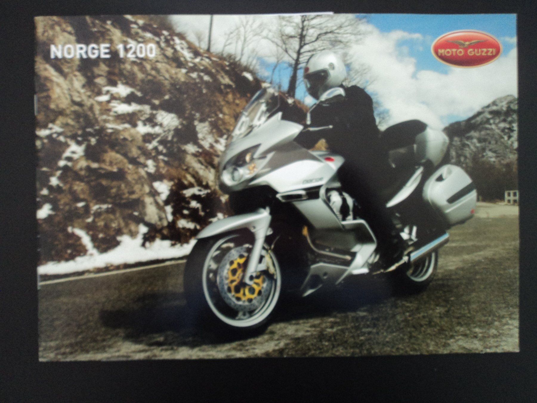 Moto Guzzi Documenti: Prospekt Moto Guzzi Norge 1200 – Usato da Schwarzenburg venduto da modelCARama 1