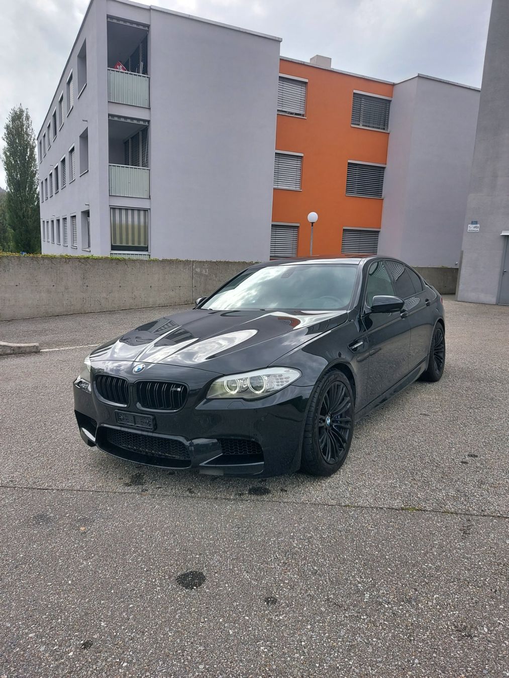 BMW Autos: BMW M5 – D'occasion à Stabio par kul_ft5m 1