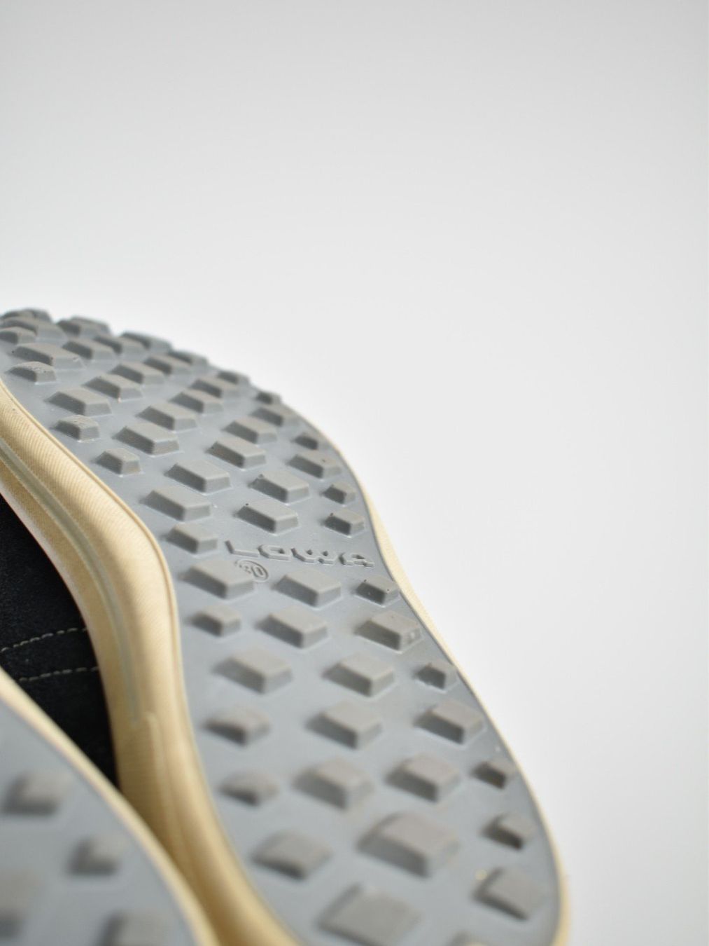 Lowa Scarpe per ragazze: Lowa Lucy GTX Gr.30 – Usato da Nürensdorf venduto da 2ND_STORY 7