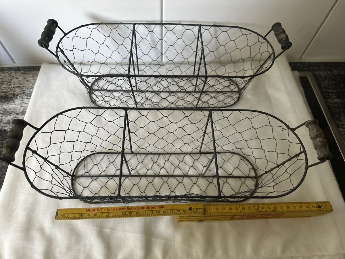 Sonstiges für Haushalt & Wohnen: Drahtkorb Set oval mit Holzgriff 2 Stk. gebraucht – Gebraucht aus Zürich von Chaeffeler 2