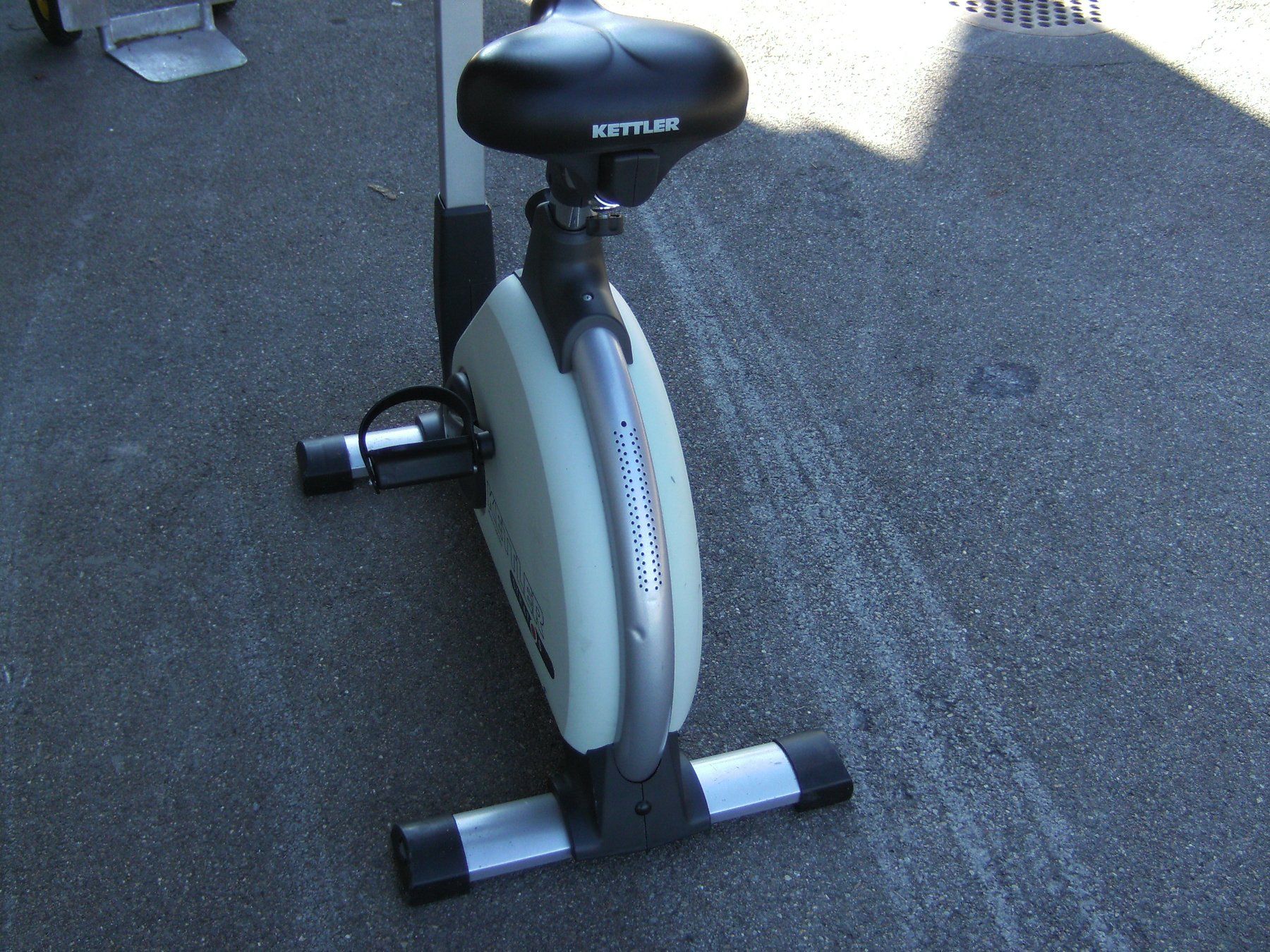 Kettler Vélos d'appartement: Kettler Heimtrainer – D'occasion à Rüti ZH par Kaeti2 6