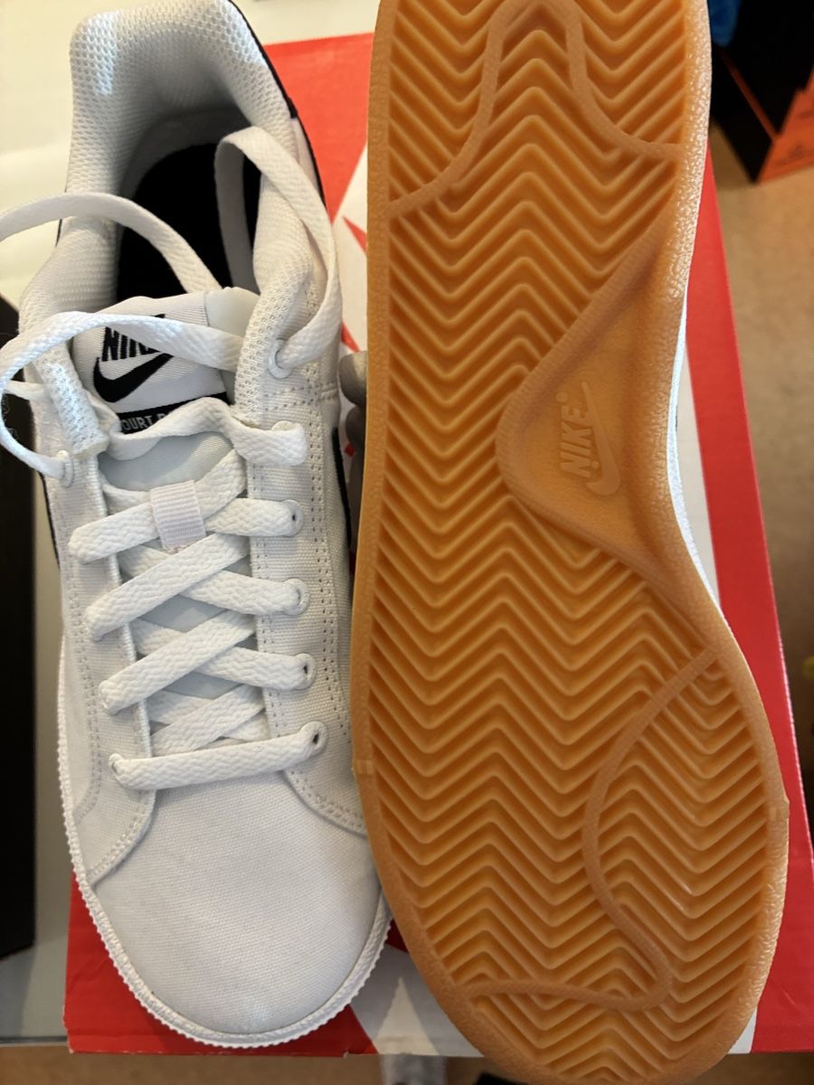 Nike Damenschuhe: Nike Court Royale Canvas Gr. 40! – Neu und originalverpackt aus Zürich von Msirco 1