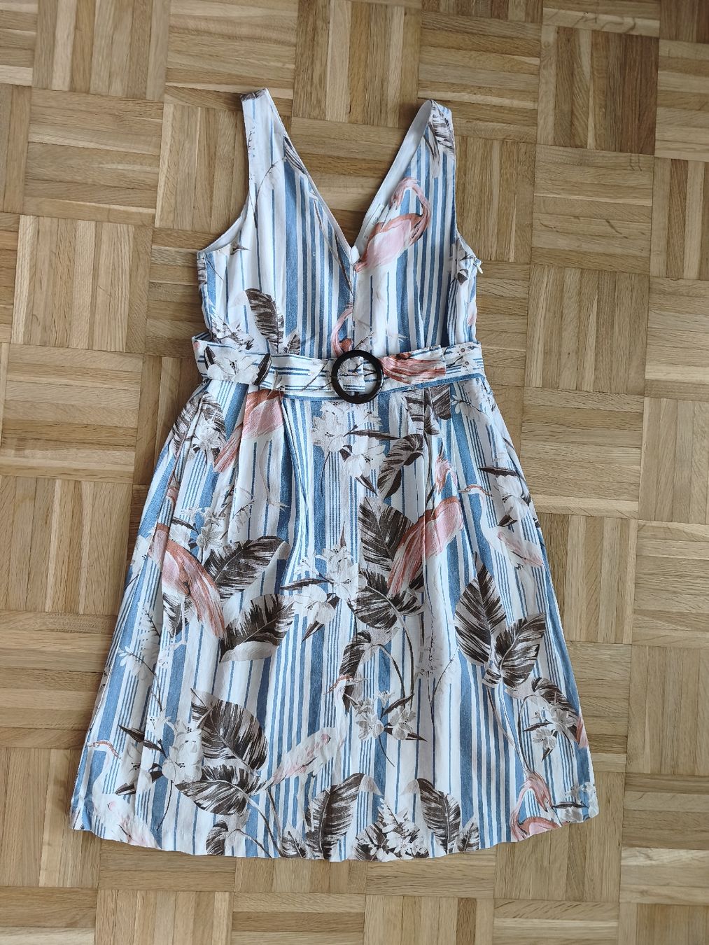 Mango Kleider: Sommer Kleid von Mango, gemustert Grösse M – Gebraucht aus Bern von Tschu_Tschu
