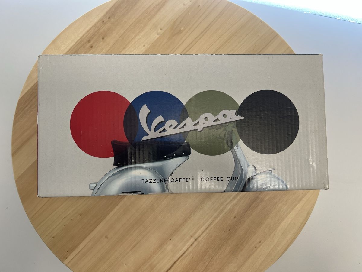 Tassen: Vespa Kaffeetassen Set "Coffee Cup"  – Gebraucht aus Rotkreuz von Migu2012