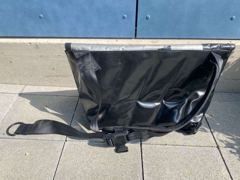 Freitag Tasche F18 Rex schwarz (Gebraucht) in Sarmenstorf für CHF