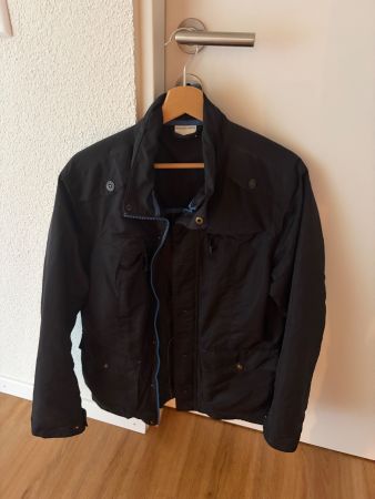 Porsche Jacke Dunkelblau und Mexx Pullover