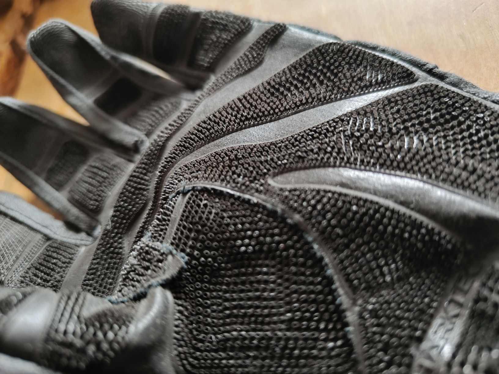 Armée suisse Gants & mitaines : Einsatzhandschuhe Schweizer Armee – Neuf (Voir description) à Ottikon par PiloniFive 2