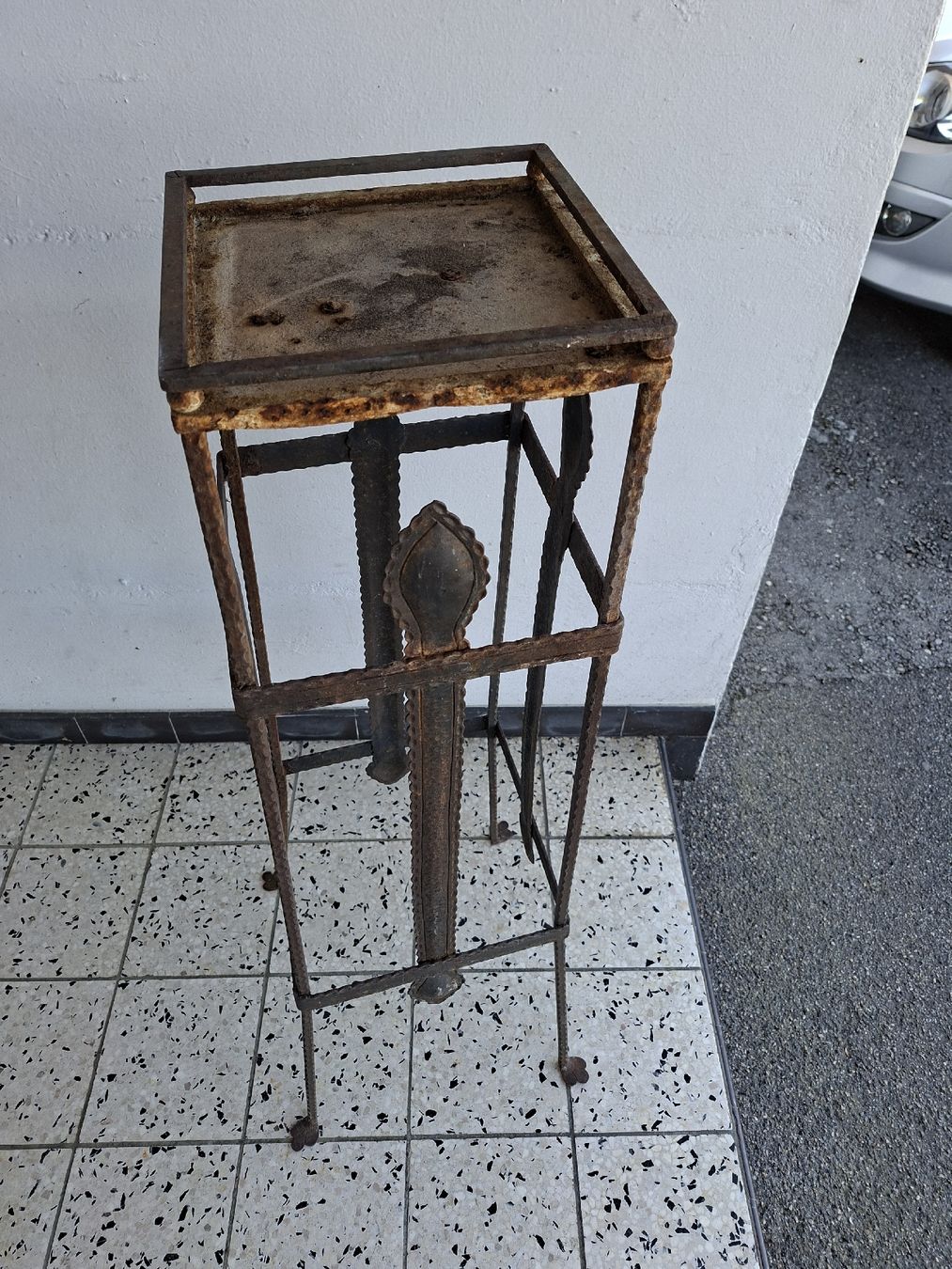 Altro per la casa: Antiker Blumenständer – Usato da Aarwangen venduto da jaelli01 1