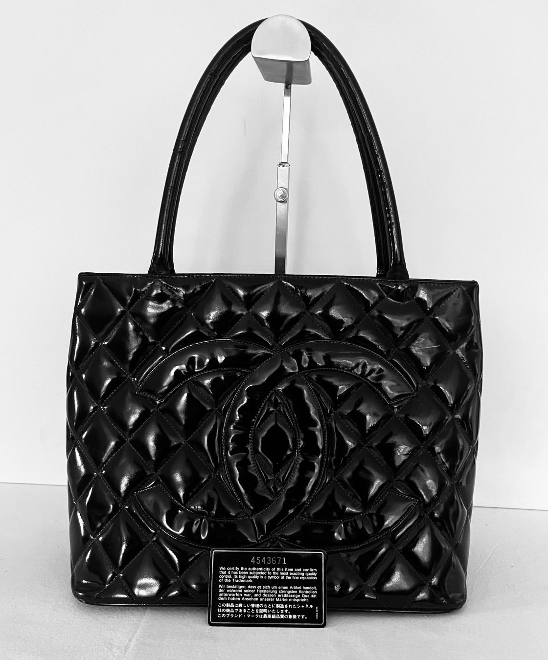Chanel Borse da donna: Chanel Handtasche Lackleder schwarz – Usato da Basel venduto da marinaliane 1
