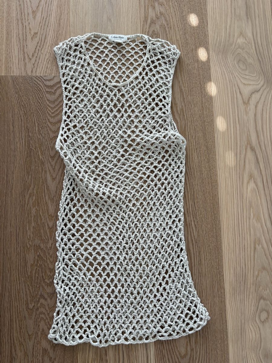 Calvin Klein Vestiti: Calvin Klein net dress from the 90s – Usato da St. Gallen venduto da ott_f827