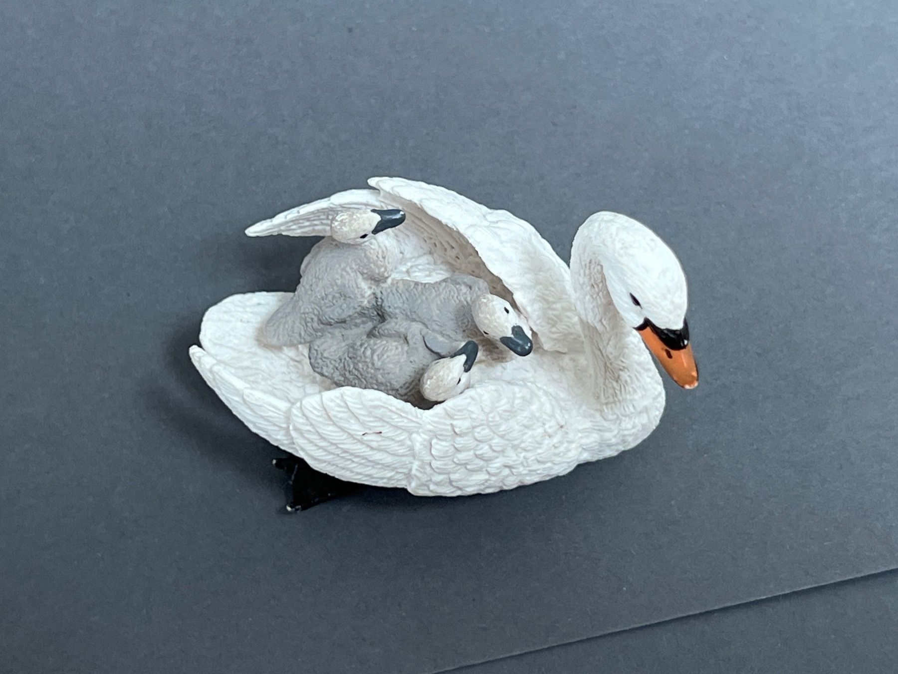 Schleich Statuette: Schleich Höckerschwan Schwan Küken – Usato da Ennetbaden venduto da mapa05 7