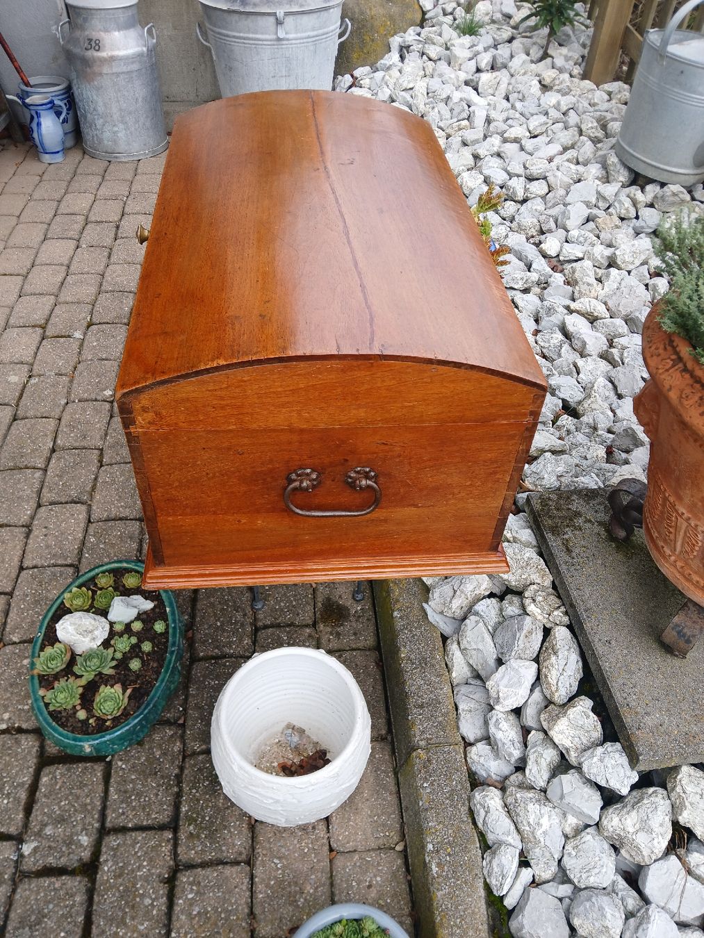 Cassapanche: Coffre ancien  en noyer – Usato da Corcelles-Payerne venduto da evalyne 3