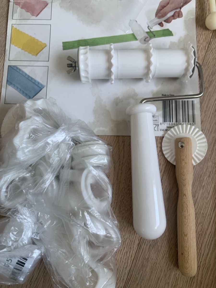Kit bricolage: Fondant, Cake, Cookie Tools, full decorating set – Usato da Immensee venduto da Gitter 1