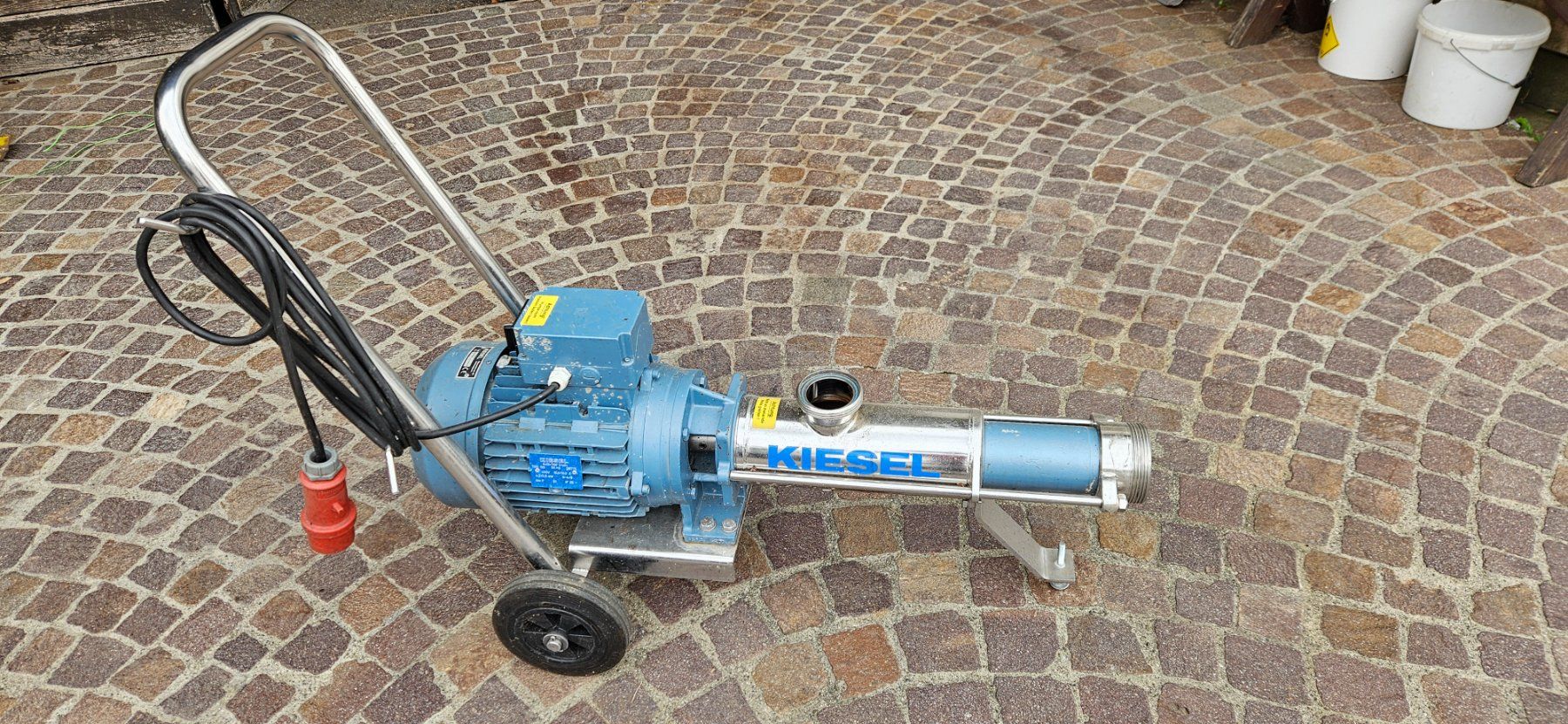 Pompe & Parti di ricambio: Maischepumpe mit Schläuchen – Usato da Ettingen venduto da Weinbaujoerg