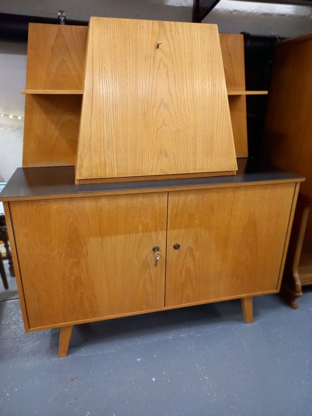 Commodes: antiker bar-sekretàr – D'occasion à St.Gallen par EL03 1
