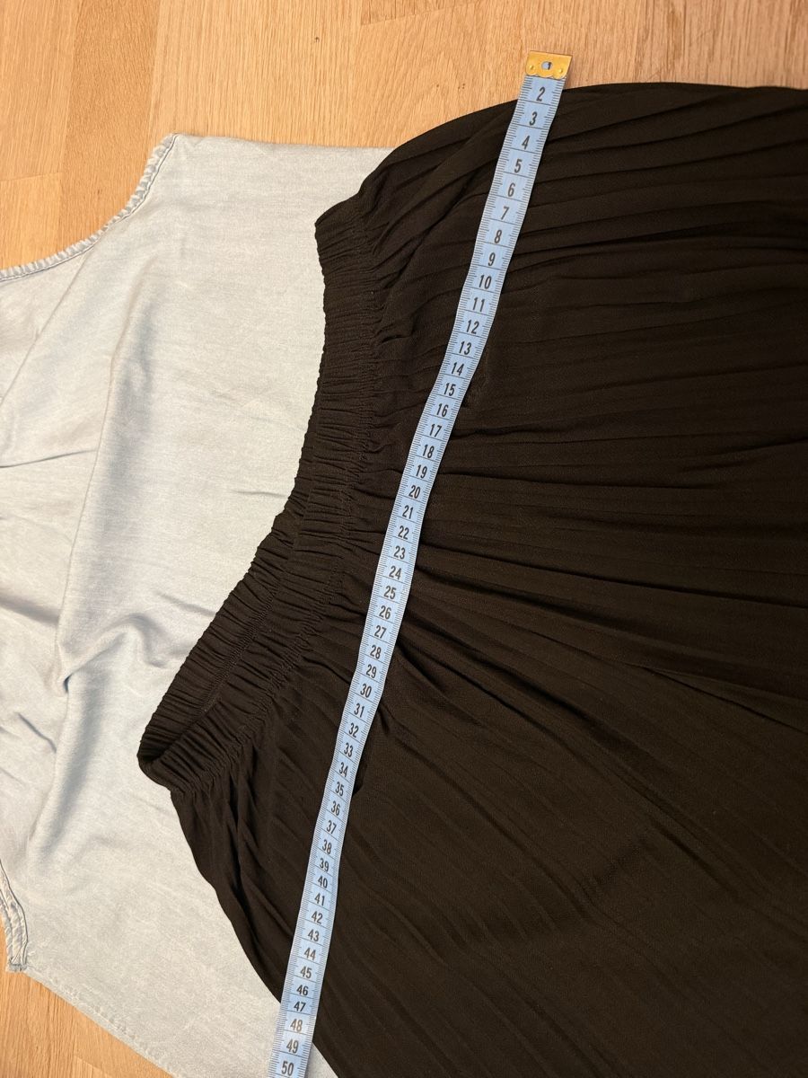 Lots de vêtements: Plisseehose und Top-Bluse Gr. M/L – D'occasion à Rubigen par Elmacino 2