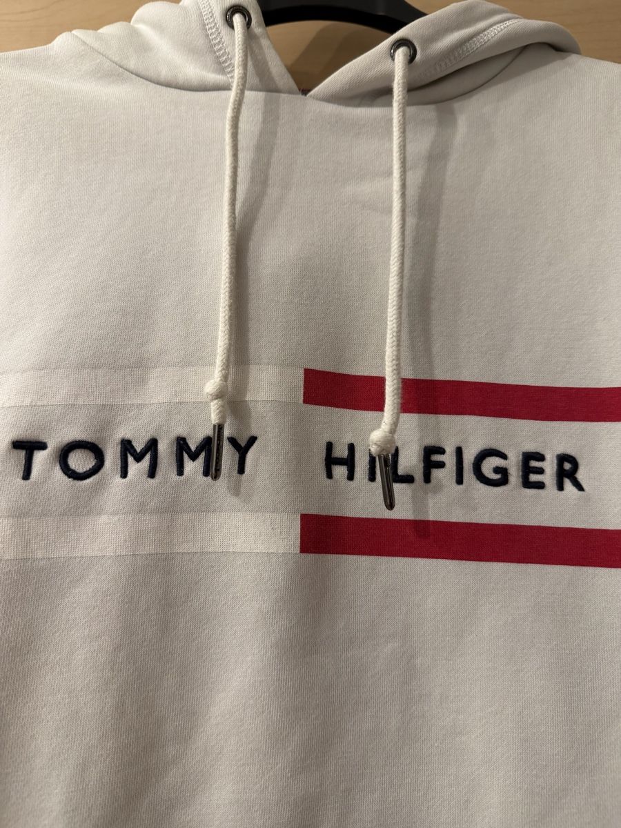 Tommy Hilfiger Pulls & Sweat-shirts: Tommy Hilfiger Pullover – D'occasion à Bad Ragaz par Nikis_Markt 1