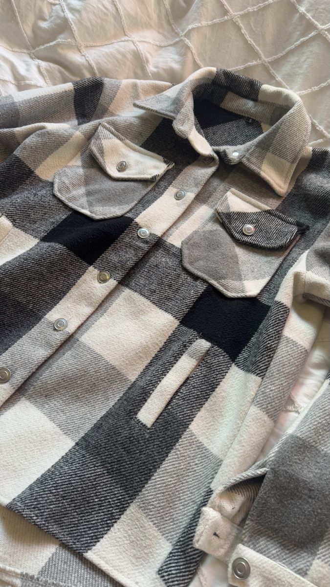 Jacken: Herbstjacke Damen Grösse S – Gebraucht aus Dardin von l.a.d.i.n.a 1