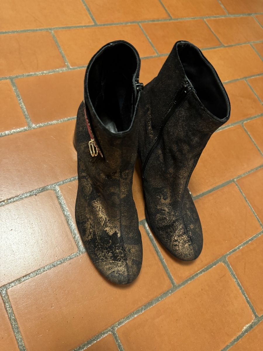Högl Scarpe da donna: Högl stiefeletten Gr.41 (7) – Nuovo (secondo la descrizione) da Zürich venduto da yas_7vdk 2