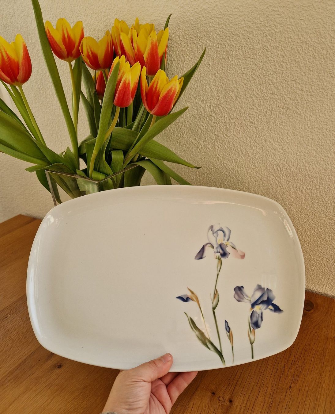Piatti di portata: Servierplatte /Kuchenplatte /Teller gross,eckig,Blumen – Usato da Siblingen venduto da Vany_McDougall 1