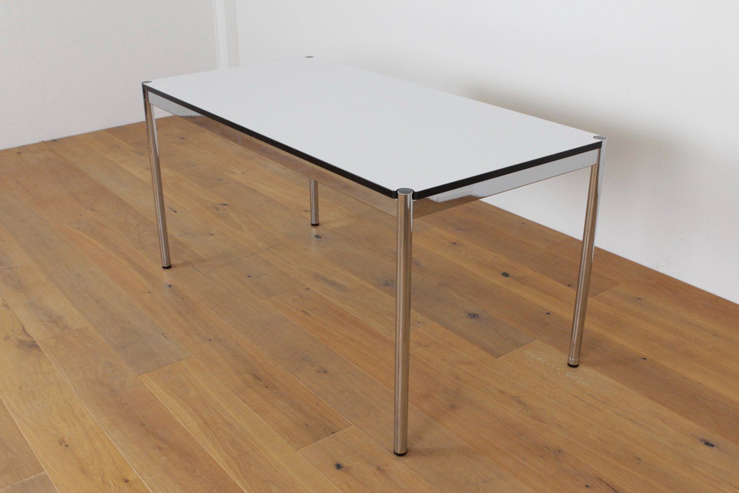 USM Tavoli: USM Haller Tisch 175x75cm – Usato da Affoltern am Albis venduto da StudioStandard 2