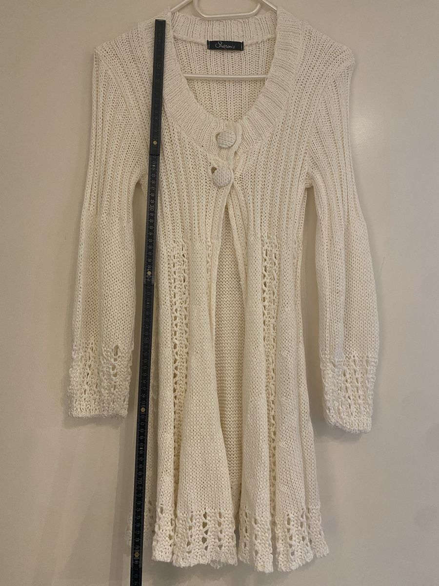 Pulls & Sweat-shirts: Strickjacke, creme-weiss – D'occasion à Hünenberg See par lar_9zjk 1