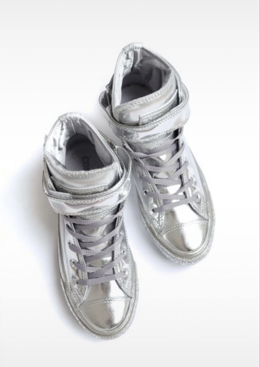 Scarpe da uomo: CONVERSE Chuck Taylor All Star Bree – Usato da Uster venduto da Coco101