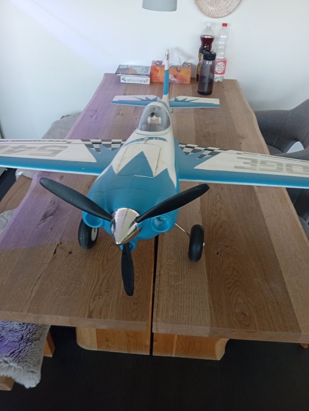 RC Kits de montage: Edge 540 modellflugzeug – D'occasion à Härkingen par philuu 2