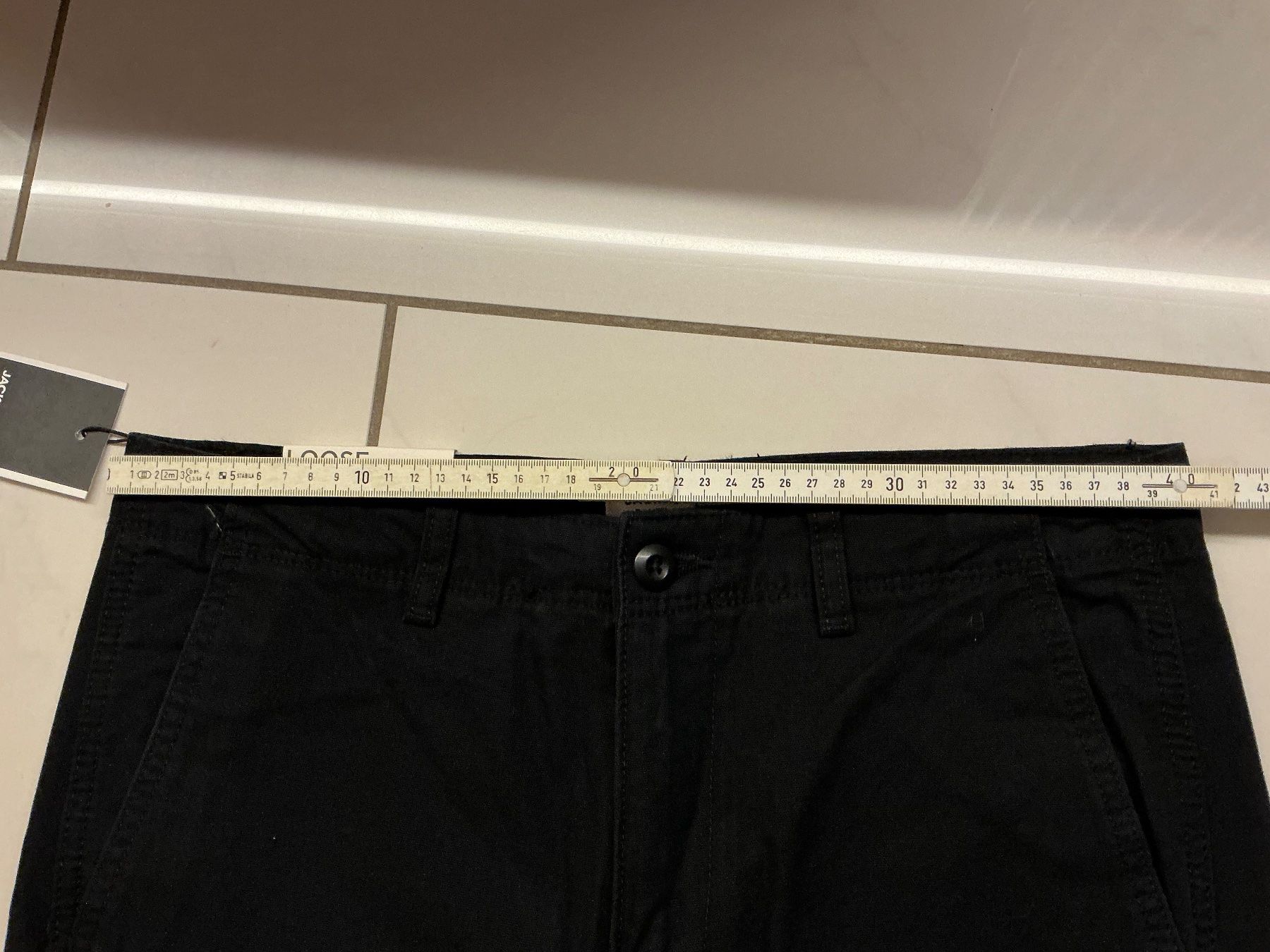 Jack & Jones Pantaloni: Neue Cargo Hose 31/34 Jack Jones – Nuovo e nell'imballaggio originale da Biel-Benken BL venduto da Sahra1 4