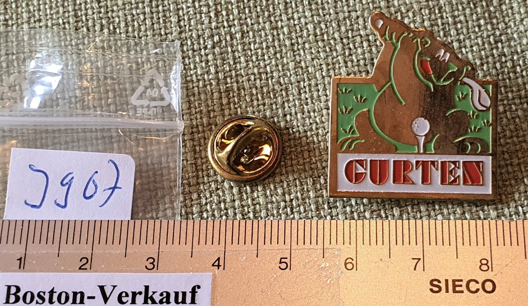 Placchette & Badge: J907 - Pin Gurten Bier Bär Golf – Usato da Reinach BL venduto da Boston-Verkauf 1
