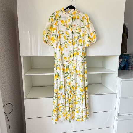 H&M Fröhliches Kleid mit Zitronenmuster, Gr. S