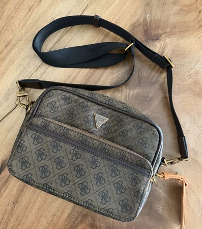 Borsa a tracolla Guess nuovo 