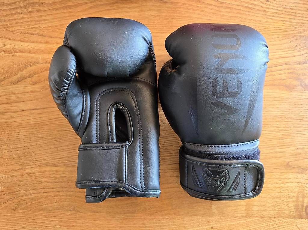 Guanti: Venum Elite Kids Training Boxhandschuhe – Usato da Rudolfstetten venduto da Buriram 1