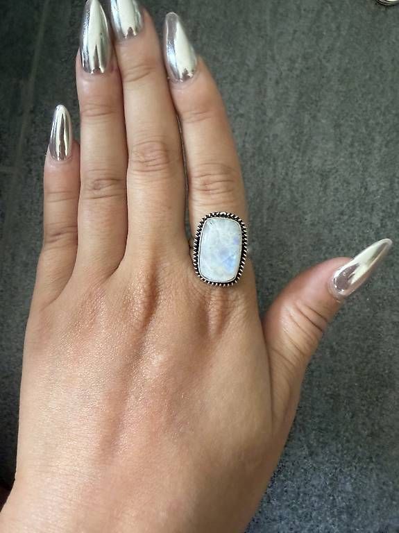 Anelli: Ring mit Mondstein – Usato da Chur venduto da van_6qs7