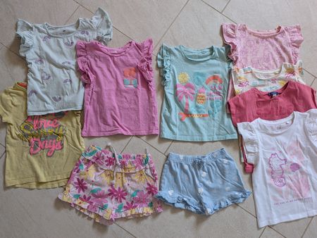 Sommer Shorts und Shirts Set in 98/104, wie NEU 