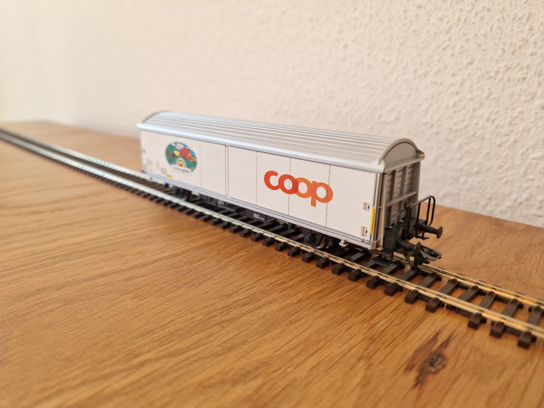 Märklin Modellini di ferrovie: SBB Coop Güterwagen H0 – Usato da Matten b. Interlaken venduto da lor_hr9w 2