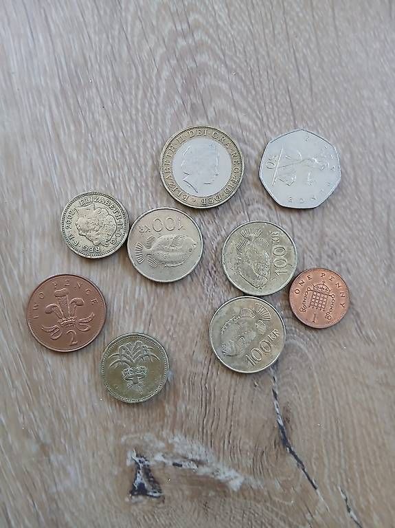 Sonstiger Schmuck: Verschiedene Münzen – Gebraucht aus Grächen von jan_9wyc