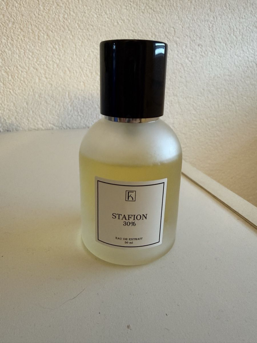 Parfum & Eau de Toilette: Kazaar - Stafion (Cactus Garden) – Gebraucht aus Bützberg von Janick77